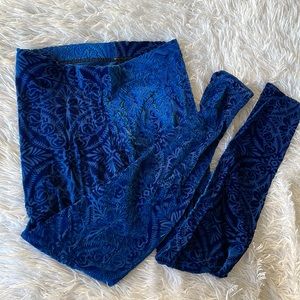 Blackmilk burned velvet leggings